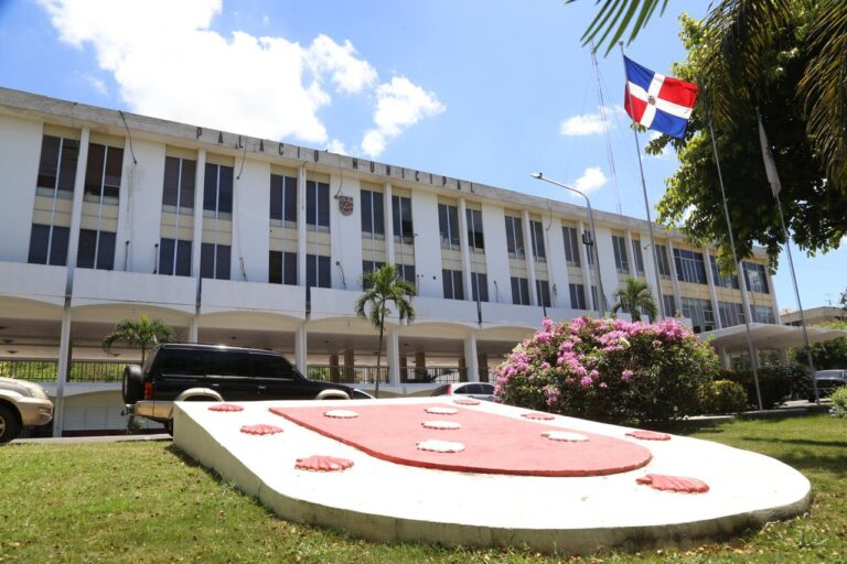 Santiago declara el 30 de marzo como “Día de Regocijo Municipal”