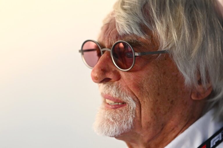 Cuando un primer ministro estuvo en la diana por sus vínculos con Ecclestone #F1 #FVDigital