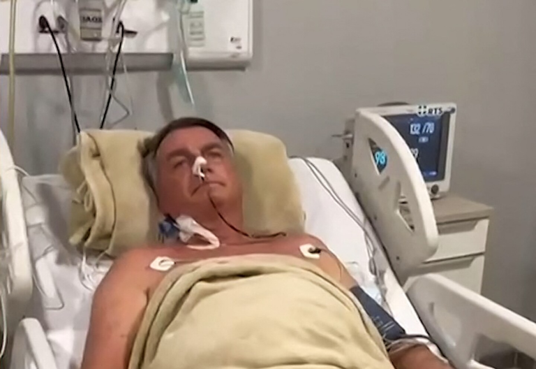 Bolsonaro está «estable» en cuidados intensivos y sin previsión de alta #FVDigital