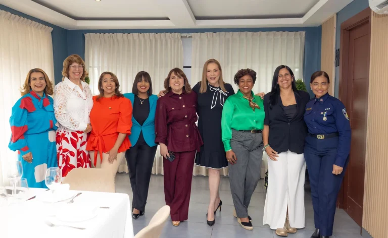 Premio Mujeres que Inspiran incorpora a sus galardonadas 2025 en Consejo Consultivo