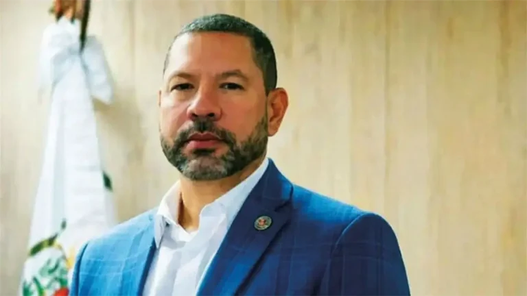 Aplazan audiencia por visas falsas DEA #FVDigital