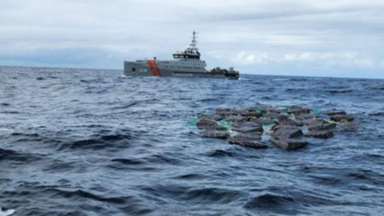 Ecuador y EE.UU. incautan 1,9 toneladas de droga en altamar #FVDigital