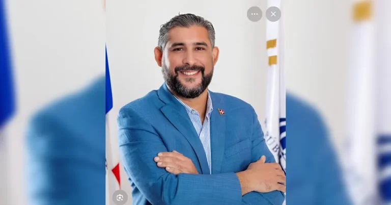 Fallece exviceministro de Medio Ambiente en accidente de motocicleta en Santiago