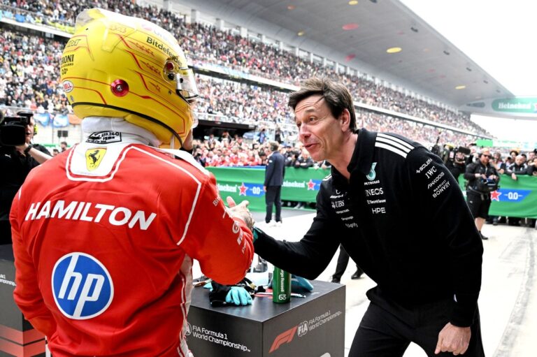 “Pensaba que teníamos tres coches… Primer, segundo y tercer puesto” #F1 #FVDigital