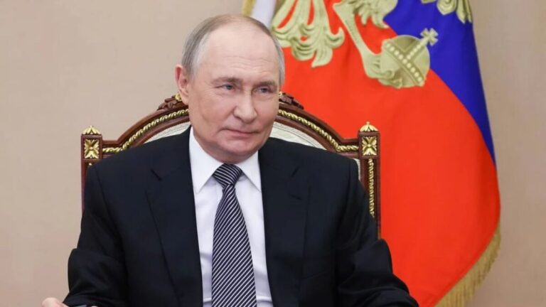 Putin crea la Organización Internacional de la Lengua Rusa #FVDigital