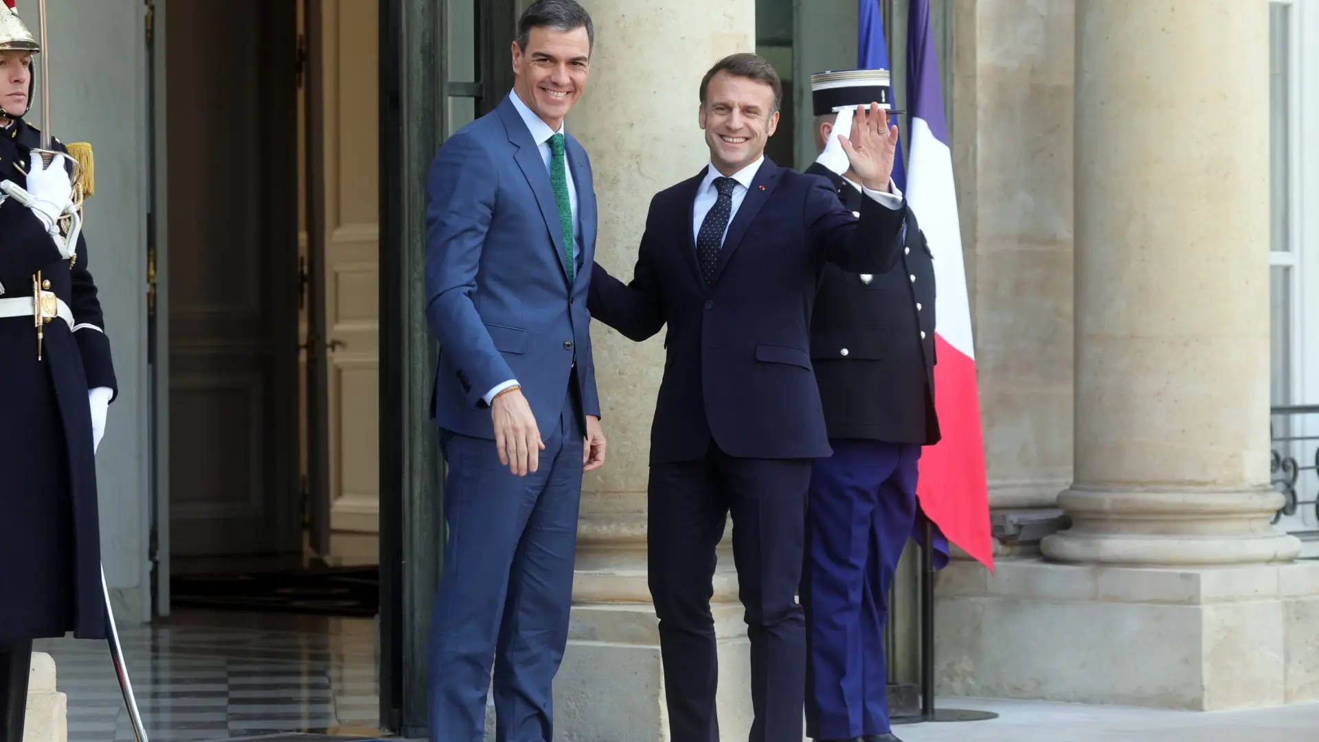 sanchez-y-macron.jpeg