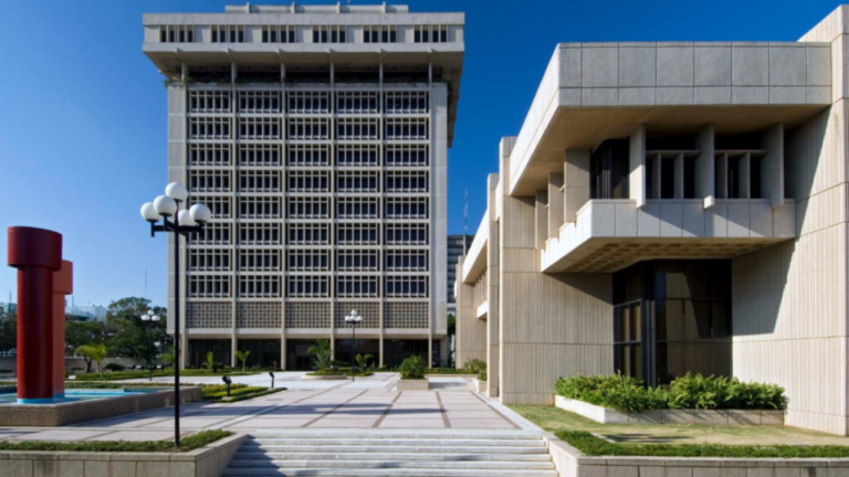 A pesar de guerra en Medio Oriente, economía dominicana creció 5.1% en marzo