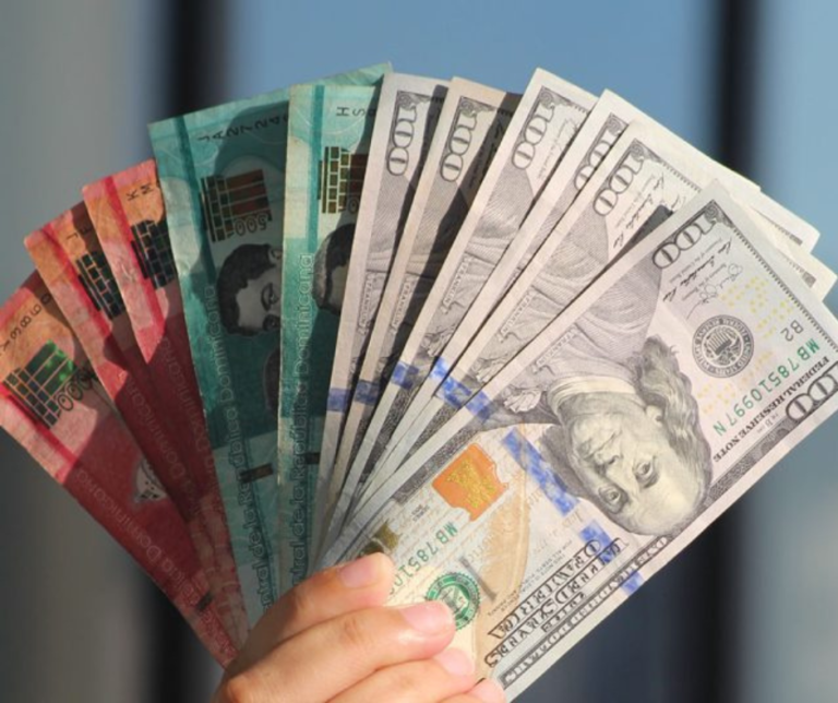 Denuncian monopolio en el cambio de monedas en el AILA – #DeInteres   #FVDigital