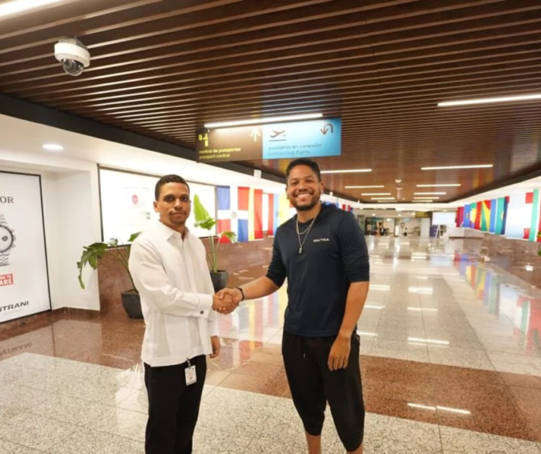 Mirex repatria a dominicano varado en Vietnam – #DeInteres   #FVDigital