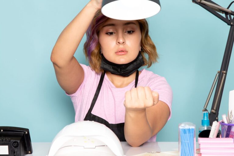 #Salud: Lo que tu esteticista no te dice sobre el gel y el acrílico antes de aplicártelos
