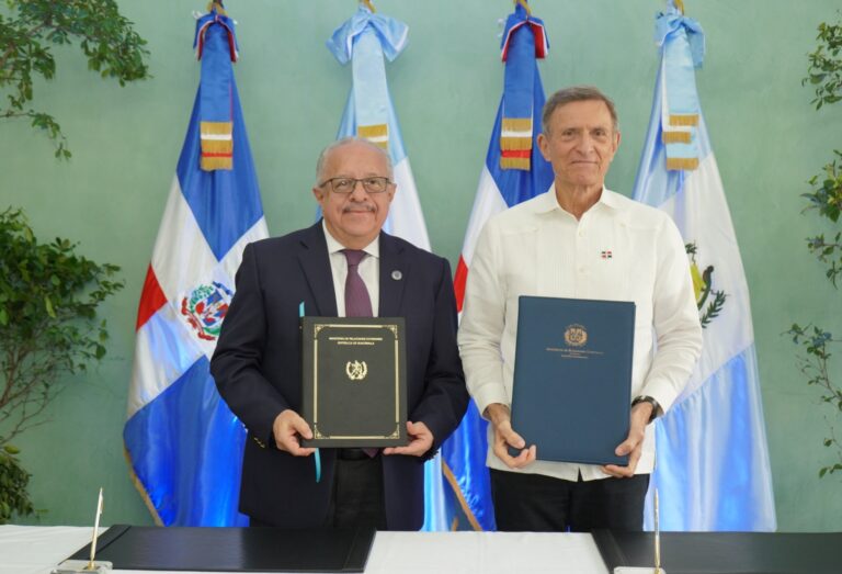 RD y Guatemala acuerdan fortalecer la cooperación económica – #DeInteres   #FVDigital
