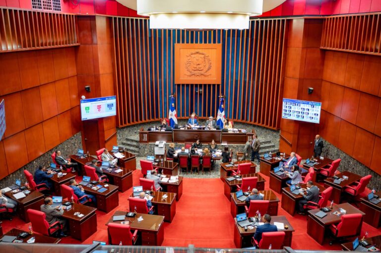 Senado aprueba en primera lectura ley para regular intermediación inmobiliaria y publicidad engañosa