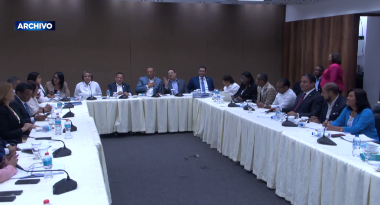 Código Penal entra en debate constitucional por acumulación de penas y vigencia inminente #FVDigital