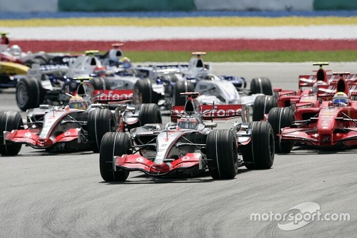 formula-1-malaysian-gp-2007-st-2.jpg