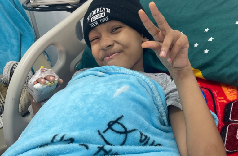 Familiares de niño con leucemia solicitan ayuda para trasplante – #DeInteres   #FVDigital