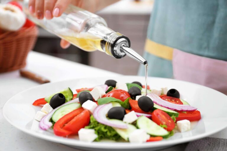 #Salud: ¿Cuánto aceite de oliva debes consumir al día para aprovechar todos sus beneficios reales?