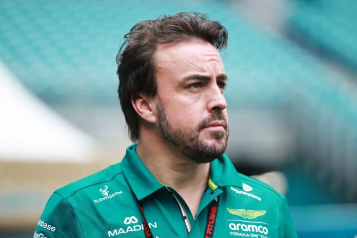 1779385948_fernando-alonso-aston-martin-r.jpg