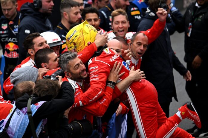 1779666392_lewis-hamilton-ferrari.jpg