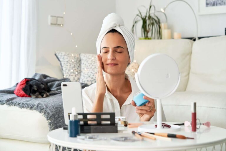 #Salud: Así debe ser el orden de tu rutina facial por la mañana y antes de dormir