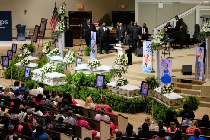 Realizan-emotivo-funeral-por-los-ocho-ninos-victimas-de-tiroteo-en-Luisiana-siete-eran-hijos-del-ata.webp