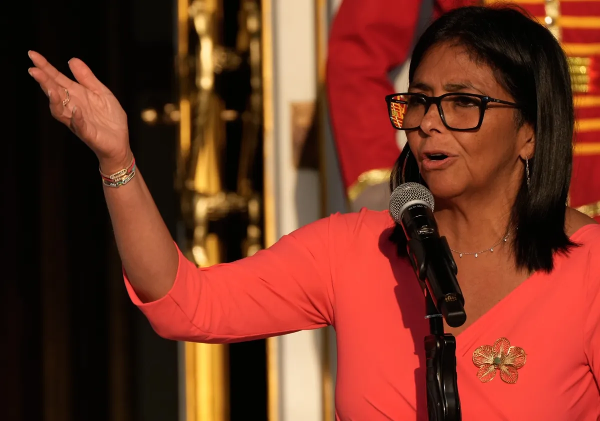 Senador-republicano-pide-a-Trump-que-restituya-las-sanciones-contra-Delcy-Rodriguez.jpg