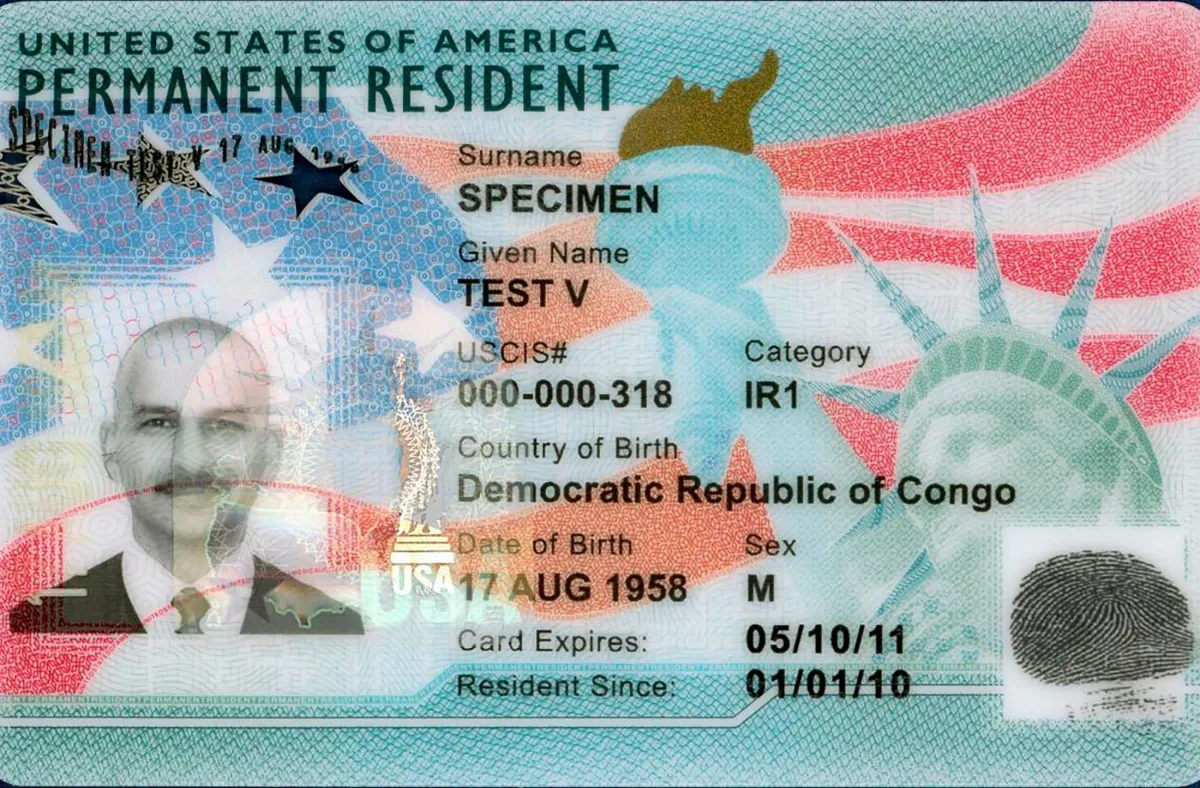 USCIS-endurecio-las-reglas-para-solicitar-la-residencia-permanente-dentro-de-Estados-Unidos.jpg