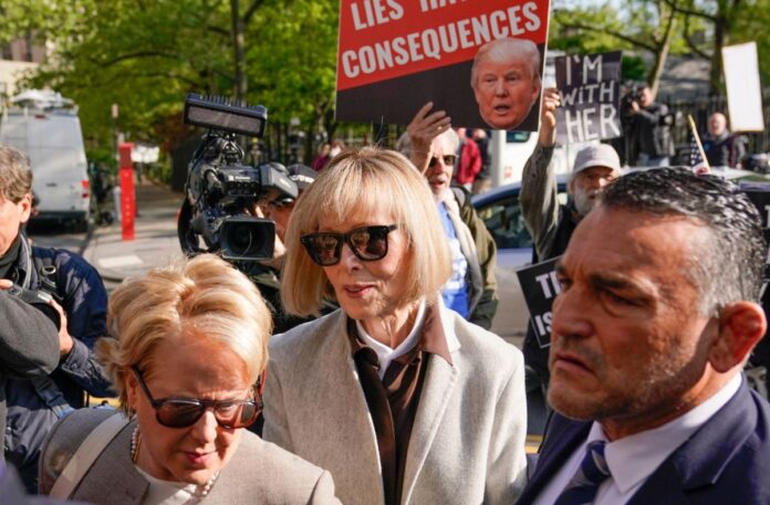 Un-tribunal-de-apelaciones-pauso-temporalmente-el-pago-millonario-de-Trump-a-E.-Jean-Carroll.jpg