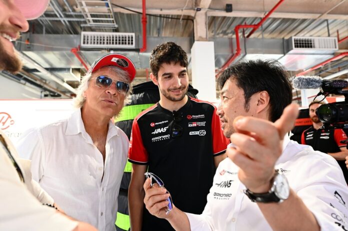 esteban-ocon-haas-f1-team-ayao.jpg
