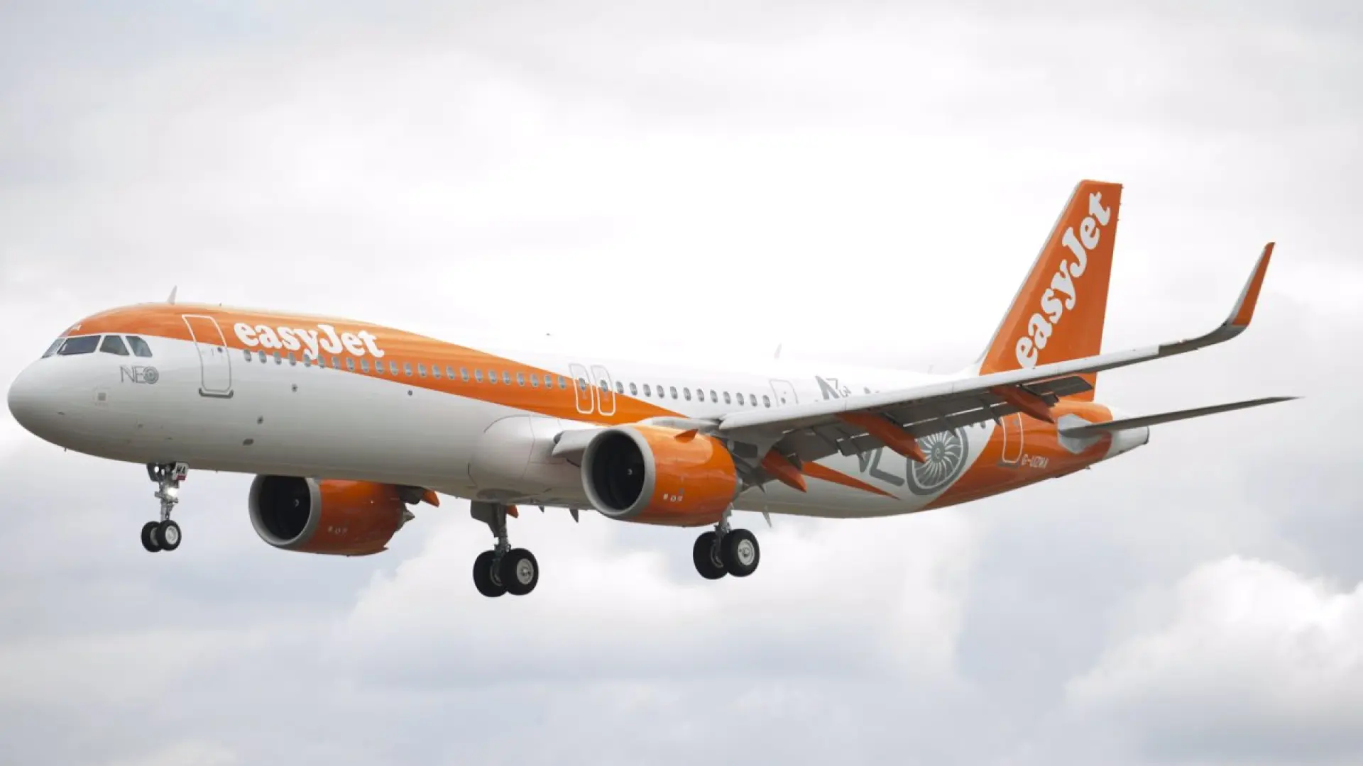 li_easyjet.jpeg