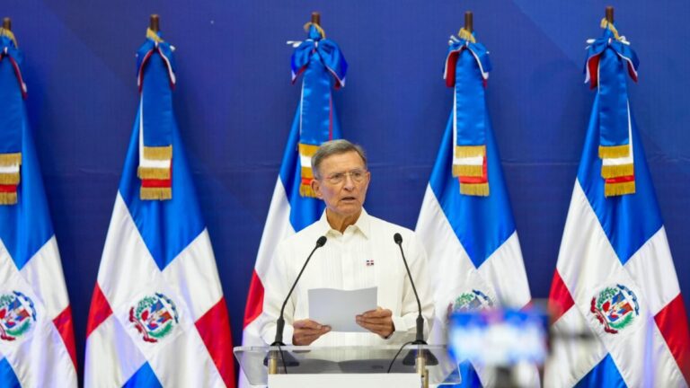 Canciller Roberto Álvarez: acuerdo RD-EE. UU. no prevé retener migrantes por asilo #FVDigital
