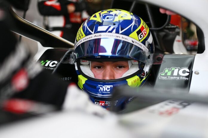 oliver-bearman-haas-f1-team-2.jpg