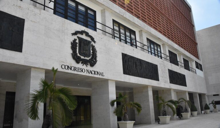 Congreso consultará a Cancillería para aclarar alcance del acuerdo migratorio en RD #FVDigital