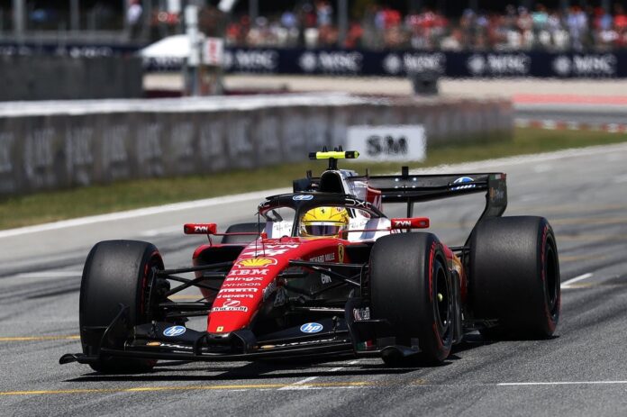 1781448067_lewis-hamilton-ferrari-2.jpg