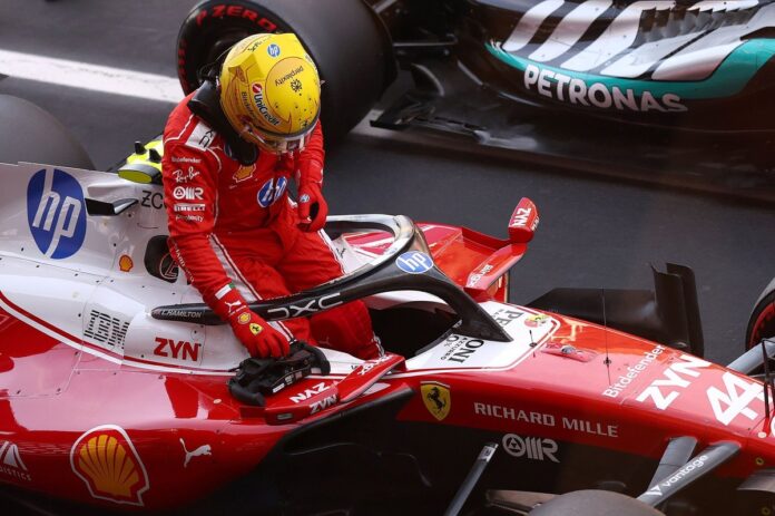 1781449926_lewis-hamilton-ferrari.jpg