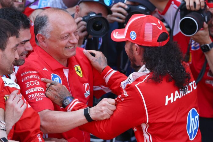 1781459649_frederic-vasseur-ferrari-lewis.jpg