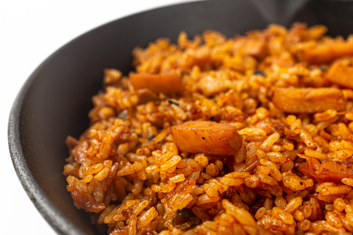 Como-mejorar-cualquier-arroz-en-casa-con-los-dos-ingredientes.jpg