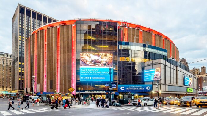 Madison_Square_Garden_MSG_-_Full_48124330357.jpg