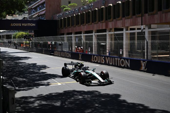 andrea-kimi-antonelli-mercedes-2.jpg