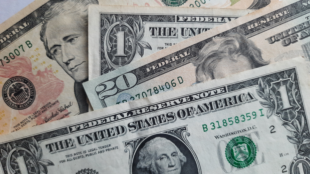 salario-minimo-chicago_shutterstock_2195362347.jpg